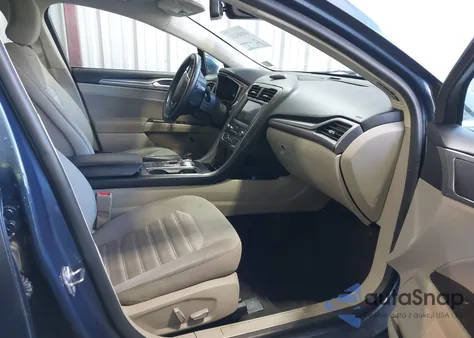 2019 Ford Fusion Hybrid Se z USA, uszkodzony, nr VIN 3FA6P0LUXKR192590